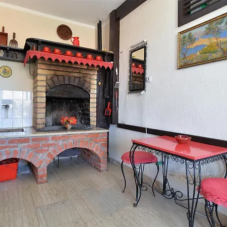 Apartment Andela 250 *