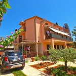 Apartamento Andela 250 *