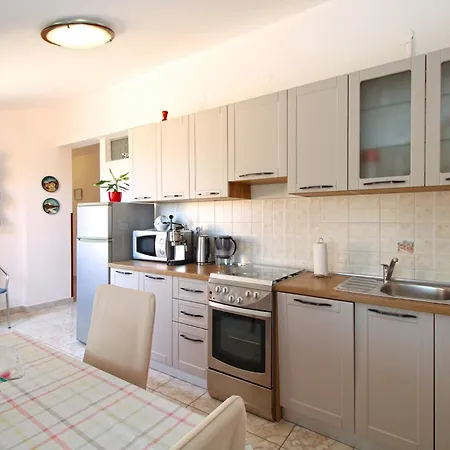 Apartment Apartment Andela 250