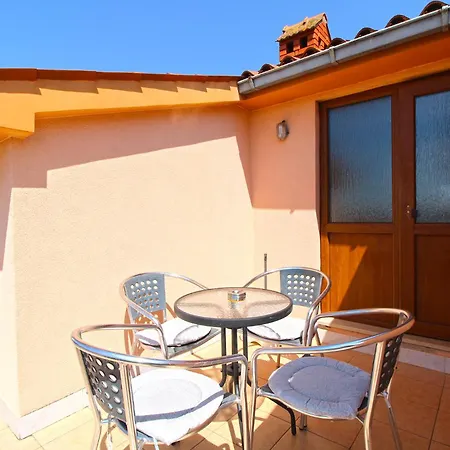 Andela 250 Apartamento *